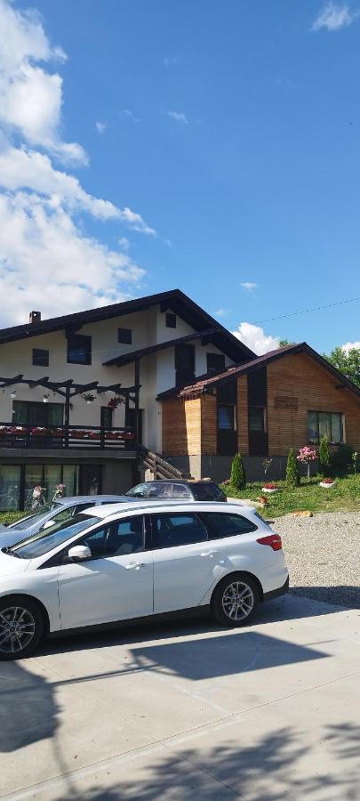 Вилла Casa Dunca Сигету-Мармацией Экстерьер фото